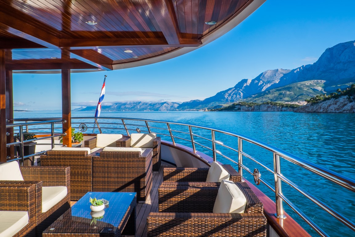 CRUCEROS CROACIA MS FUTURA CRUCEROS COSTA DALMATA CRUCEROS EN YATE CROACIA CHARTER CROACIA CRUCEROS COSTA DALMATA DUBROVNIK CRUCEROS SPLIT CROATIA CRUISES DALMATIA CRUISES MEDITERRANEAN CRUISES #Cruceros #Croacia #Croatia #CroatiaCruises #CrucerosCroacia #Yate
